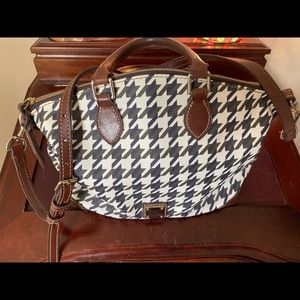 Houndstooth Dooney & Bourke purse